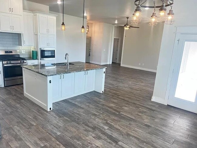 8212 NW 151st St in Edmond, OK - Building Photo - Building Photo