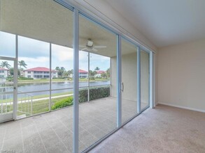 285 Waterside Cir, Unit 2-101 in Marco Island, FL - Building Photo - Building Photo