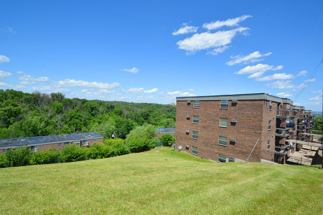 The Views of Mt Airy in Cincinnati, OH - Building Photo - Building Photo