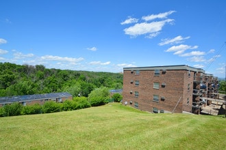 The Views of Mt Airy in Cincinnati, OH - Foto de edificio - Building Photo
