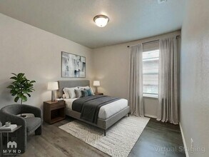 13004 Lineberry Ln in Saint Hedwig, TX - Foto de edificio - Building Photo