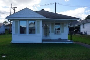 1305 Willow St in Kingsport, TN - Building Photo