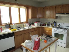 18 Albermarle St in Arlington, MA - Building Photo - Building Photo
