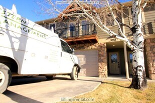 2027 Lakehills Dr, Unit 2027 in Billings, MT - Building Photo