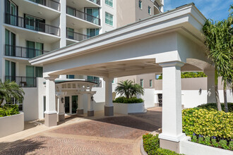 Nevis at Cove Towers in Naples, FL - Building Photo - Building Photo