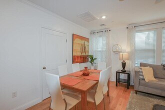 1008 Tremont St in Boston, MA - Building Photo - Building Photo