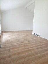 5880 S Kingston Way, Unit 11DN in Englewood, CO - Building Photo - Building Photo
