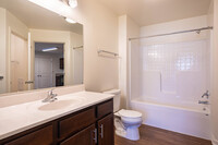 Brookdale Apartments in Charlottesville, VA - Building Photo - Interior Photo