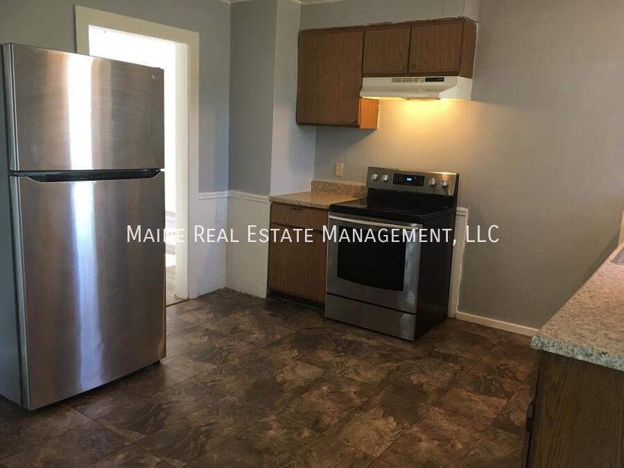207 S Main St in Brewer, ME - Building Photo