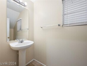 9188 Rushing Wind Ave in Las Vegas, NV - Building Photo - Building Photo