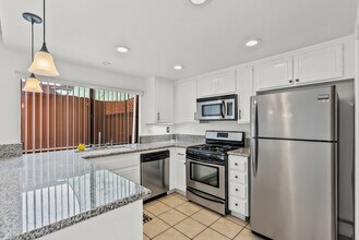 14456 Foothill Blvd in Los Angeles, CA - Building Photo - Building Photo