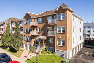 14540 Sherbrooke Rue E in Montréal, QC - Building Photo