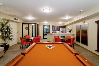 BellCentre in Bellevue, WA - Foto de edificio - Building Photo