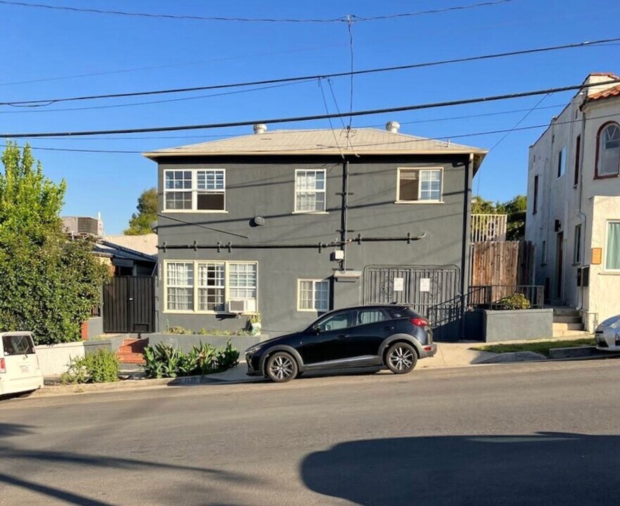 1222 N Ave 49 in Los Angeles, CA - Building Photo