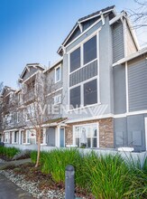 6216 Lonetree Blvd in Rocklin, CA - Building Photo - Building Photo