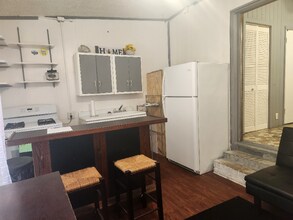 6411 Randolph Ave in Orlando, FL - Building Photo - Building Photo