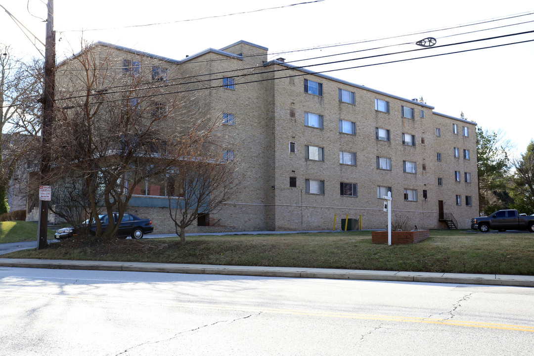 Sheffield House Apartments in Baltimore, MD - Building Photo