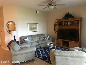 2770 Cypress Trace Cir-Unit -#2414 in Naples, FL - Building Photo - Building Photo