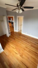 917 E 78th St in Chicago, IL - Building Photo - Building Photo