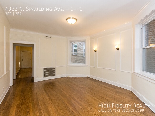 4922 N Spaulding Ave in Chicago, IL - Building Photo - Building Photo