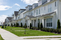 Webb Reserve in Lebanon, TN - Foto de edificio - Building Photo