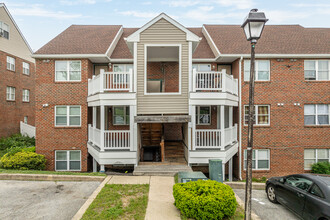 Towne Estates in Wilmington, DE - Building Photo - Building Photo