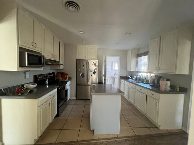 2969 Rosemary Ln in San Jose, CA - Building Photo - Building Photo