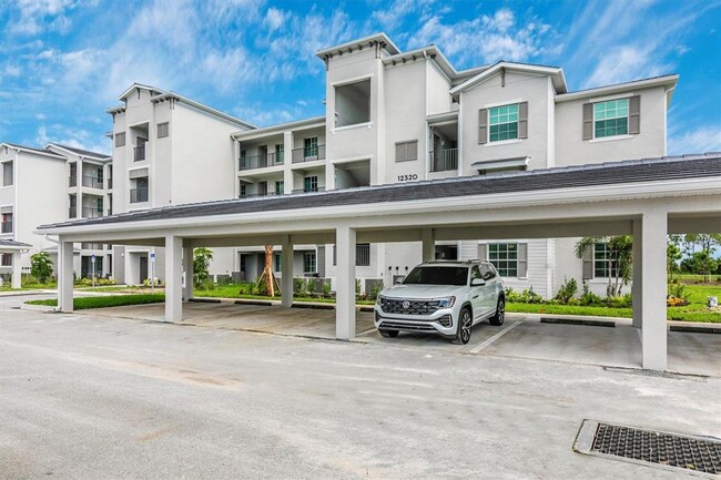 12320 Wellen Golf St in Venice, FL - Foto de edificio - Building Photo