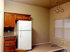 2201 NW 155th St in Edmond, OK - Building Photo - Building Photo