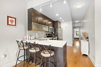 935 Park Ave in Hoboken, NJ - Building Photo - Building Photo