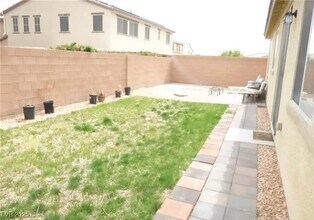 6652 Fort William St in North Las Vegas, NV - Building Photo - Building Photo