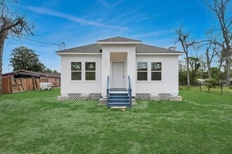 9210 Wheatley St in Houston, TX - Building Photo - Building Photo
