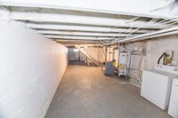 627 Dumbarton Ave photo'