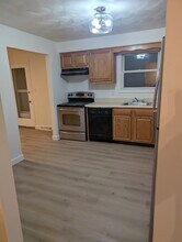 1091 Elicker Rd in New Kensington, PA - Building Photo - Building Photo