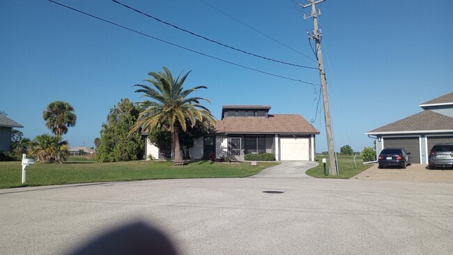 property at 20 Pebble Beach Rd