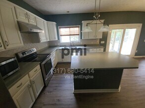 11809 Ledgerock Ct in Fishers, IN - Building Photo - Building Photo