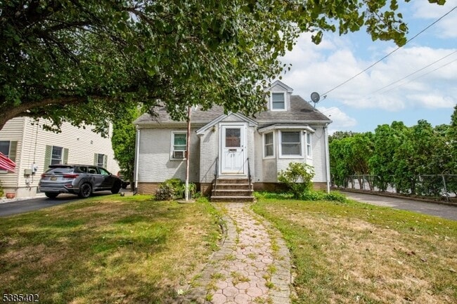 property at 27 Harrison Ave