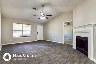 8043 Trinity Park Dr in Riverdale, GA - Building Photo - Building Photo