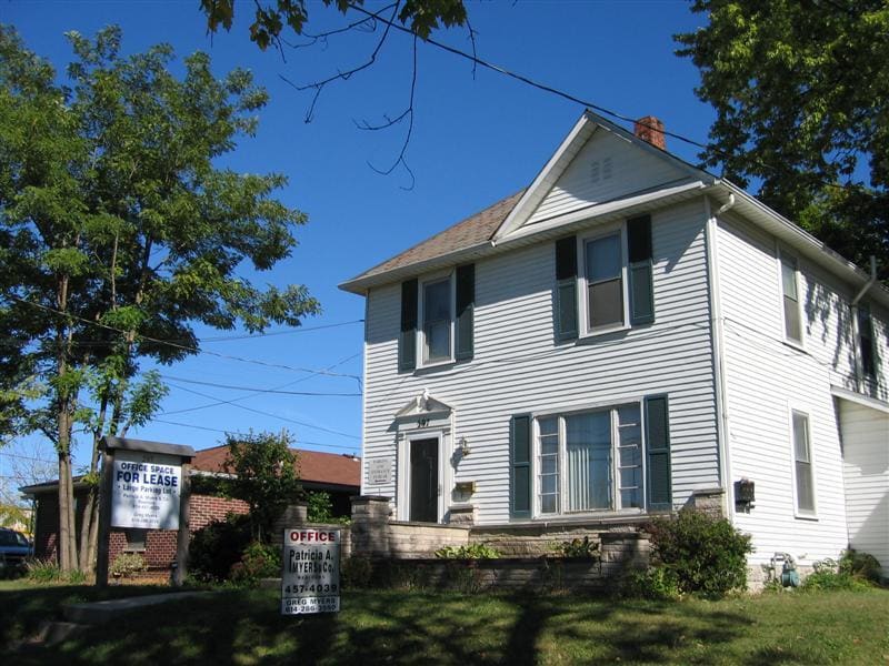 297 S Sandusky St, Unit C in Delaware, OH - Building Photo