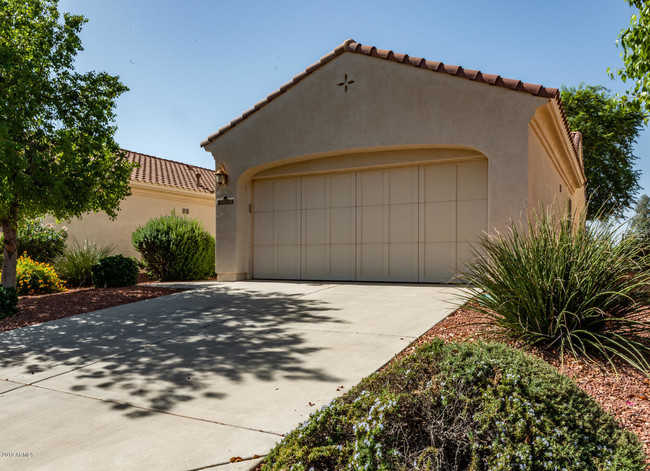 22516 N San Ramon Dr in Sun City West, AZ - Building Photo - Building Photo