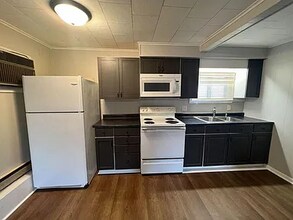 304 E Lehr Ave in Ada, OH - Building Photo - Building Photo