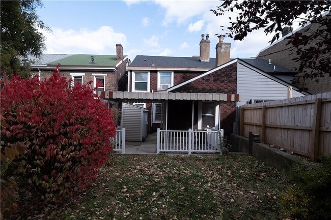 274 38th St in Pittsburgh, PA - Foto de edificio - Building Photo