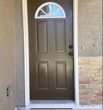7215 Golf Way in San Antonio, TX - Building Photo - Building Photo