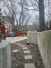 153 University Rd, Unit 1 in Brookline, MA - Foto de edificio - Building Photo