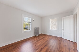 0 Main St in Dublin, NH - Foto de edificio - Building Photo