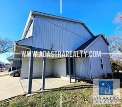 1316 E 123rd Terrace in Olathe, KS - Building Photo - Building Photo