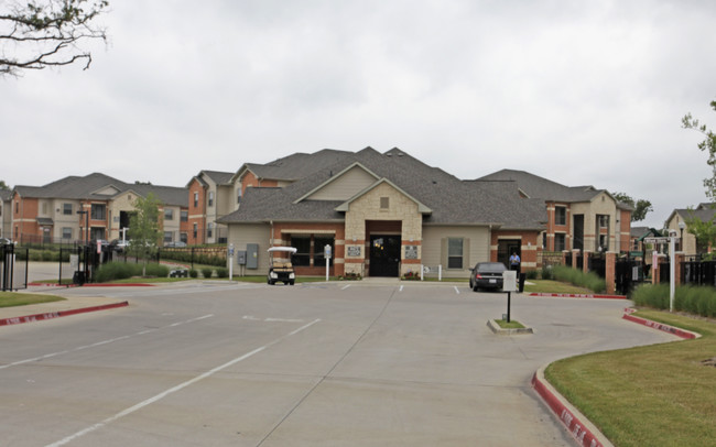 Mill Stone Apartments in Fort Worth, TX - Building Photo - Building Photo