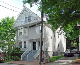 60 Sherman St in Portland, ME - Building Photo - Building Photo