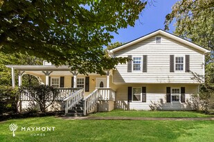 1747 Wingard Dr in Marietta, GA - Building Photo