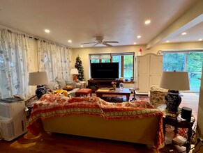 46 Auburndale Ave in Newton, MA - Building Photo - Building Photo